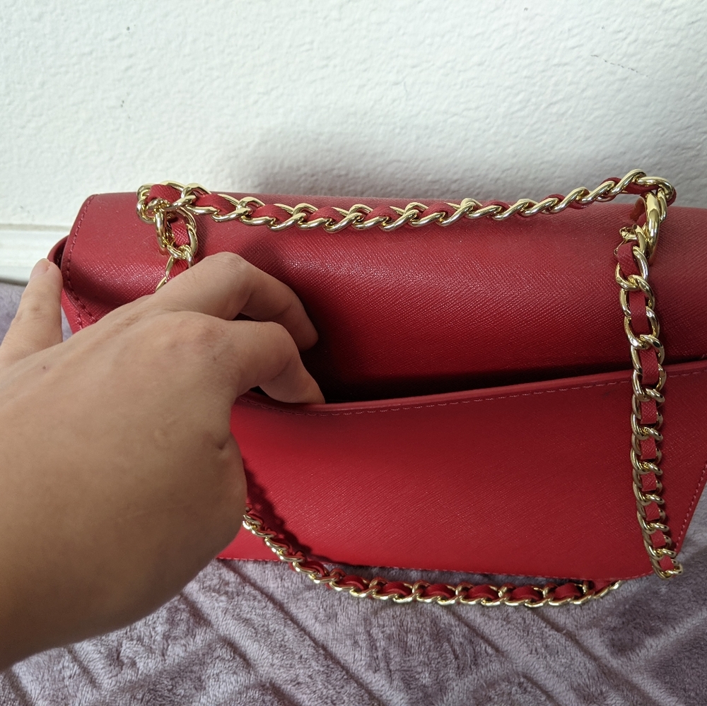 SOLD Tory burch crossbody bag - Picture 4 of 5